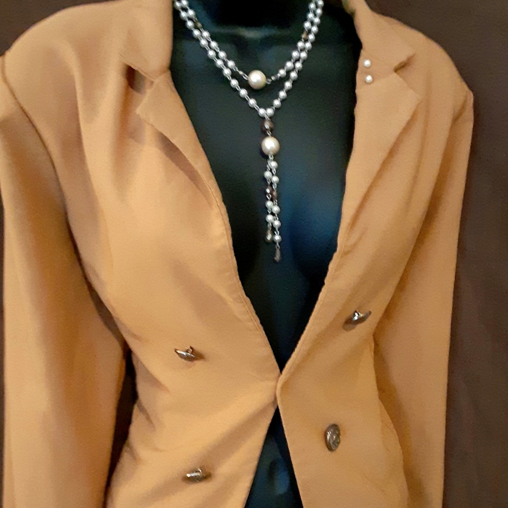 Pearl Necklace w/earrings